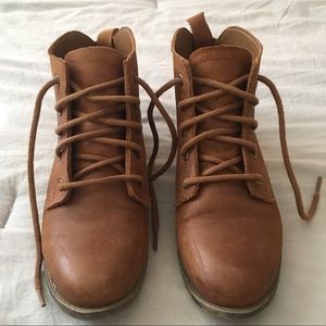 Steve Madden Lace-up Booties